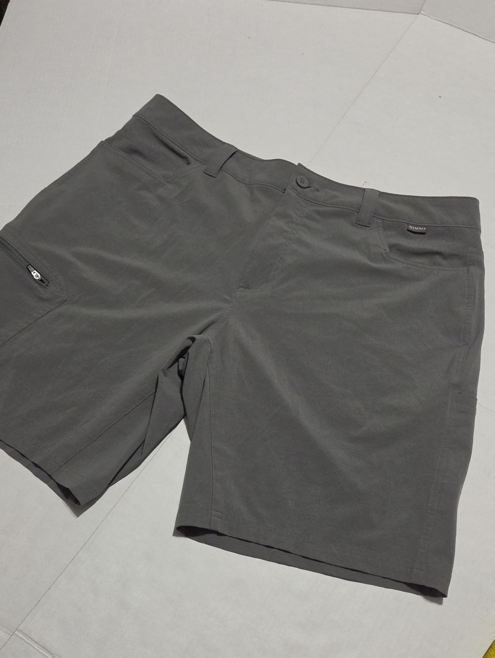 Simms Charcoal Gray Hybrid Outdoor FISHING Shorts
